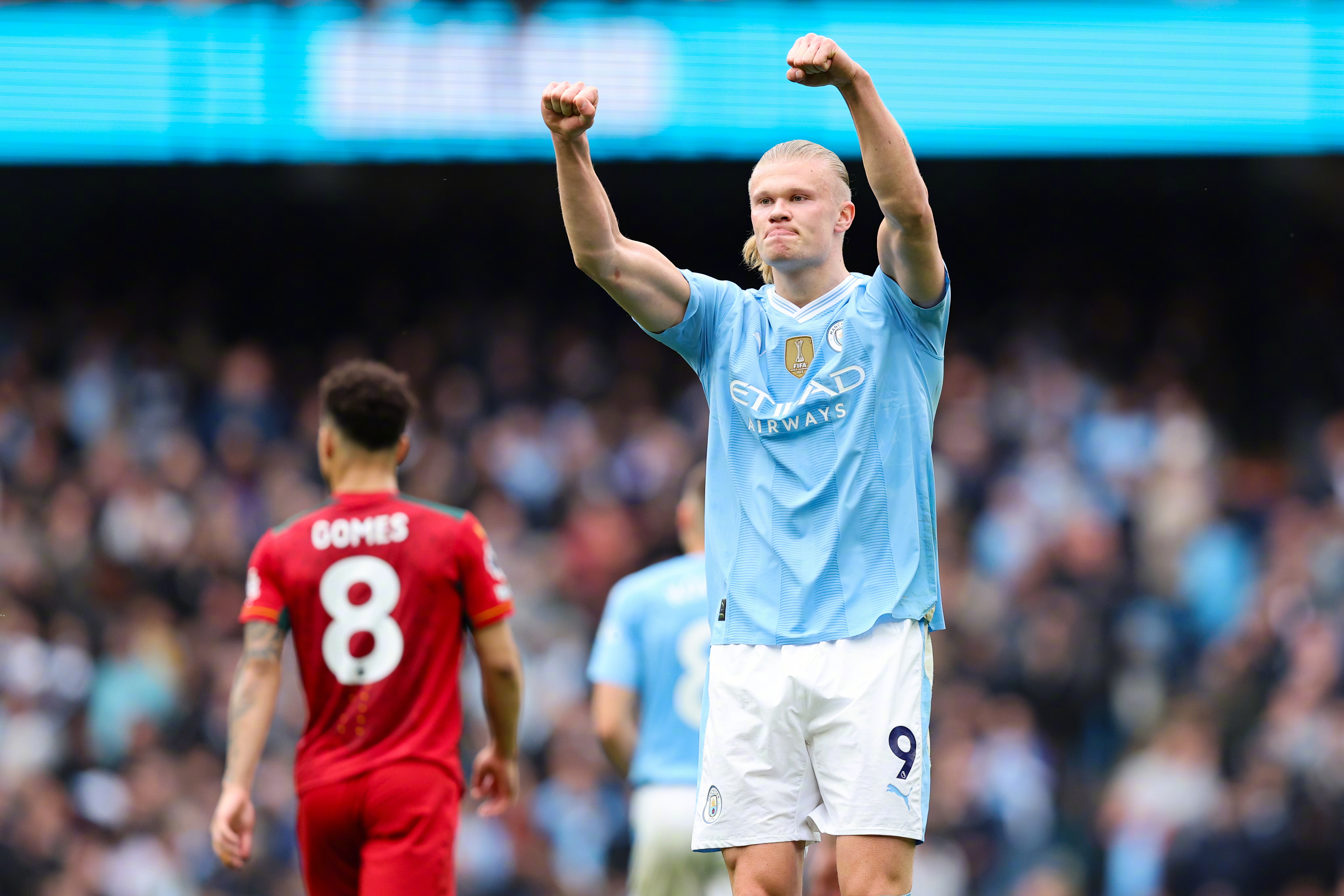 包含集结日英超焦点战，法兰克福复出首秀，赛场秩序良好，年轻球员得到机会的词条-体育赛事